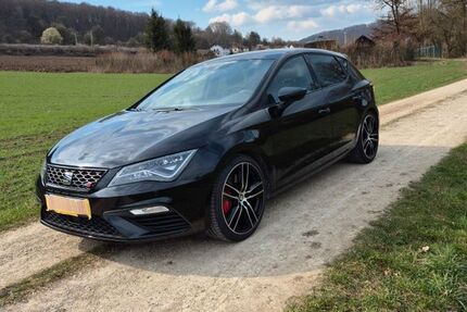 Seat Leon 90.950 km 18.950 &euro; Dollnstein 91795