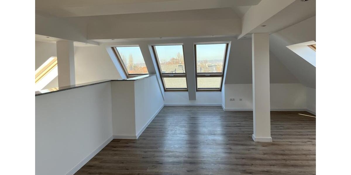 Dachgeschoßwohnung Dresden Cotta - 5 Zimmer, 120 m&sup2;, 1.500&euro; | Angebot:25422970