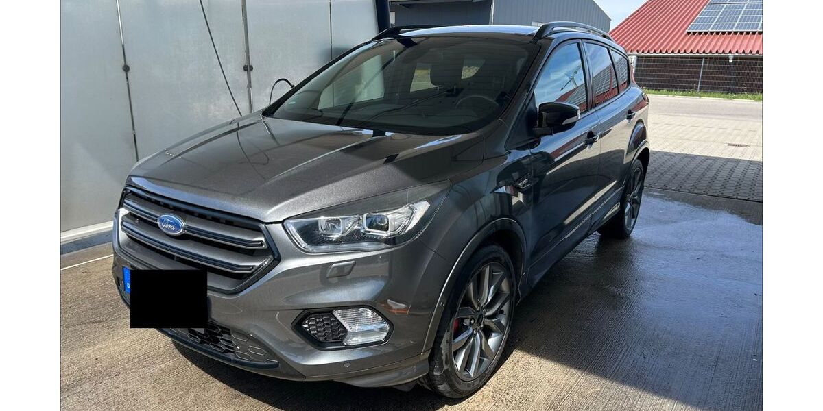 Ford Kuga 70.000 km 22.000 &euro; Althengstett 75382