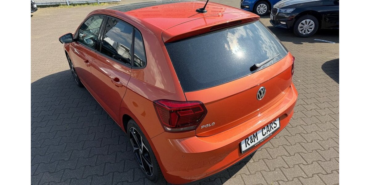 VW Polo 1.0 TSI Comfortline/LED/Panorama/SportSelectF 85.014 km 12.499 &euro; Frankfurt 60386