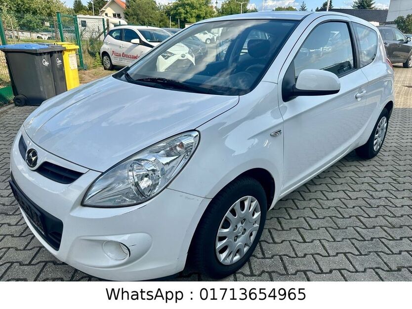 Hyundai i20 123.000 km 2.500 € Zwenkau OT Löbschütz 04442