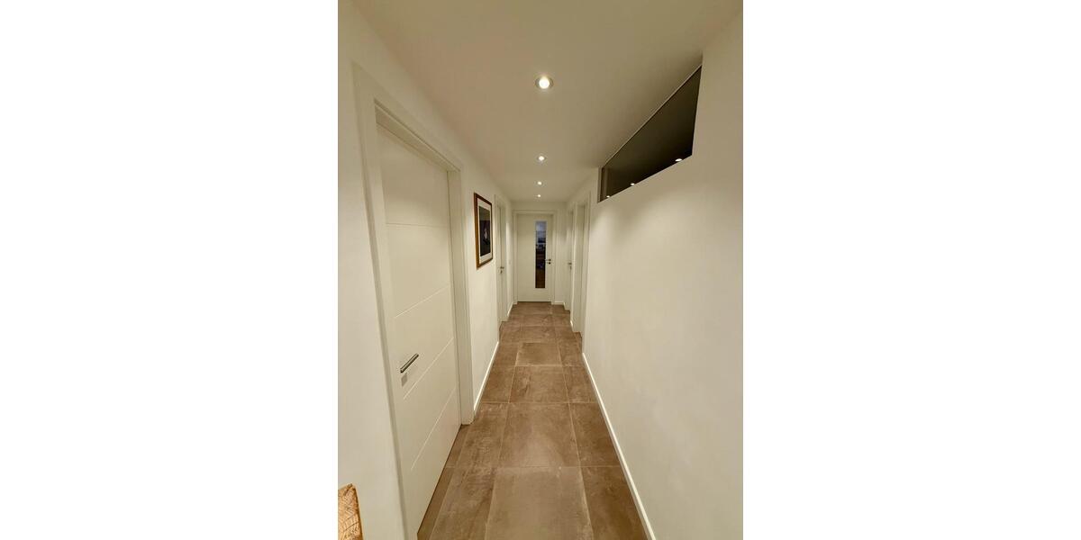 Dachgeschoßwohnung Augsburg Lechhausen - 3 Zimmer, 445.000&euro; | Angebot:23082534