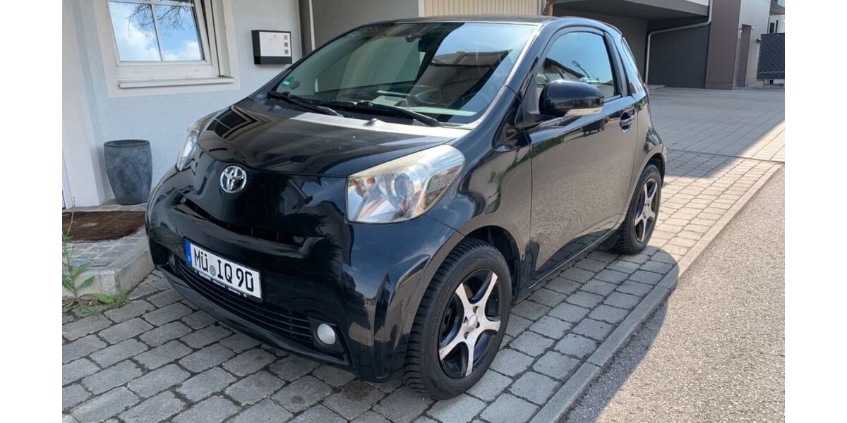 Toyota IQ 265.430 km 2.750 &euro; Mettenheim 84562