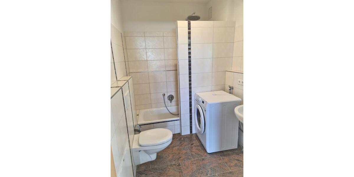 Einfamilienhaus Neu-Ulm Ludwigsfeld - 2 Zimmer, 66 m&sup2;, 890&euro; | Angebot:26316254