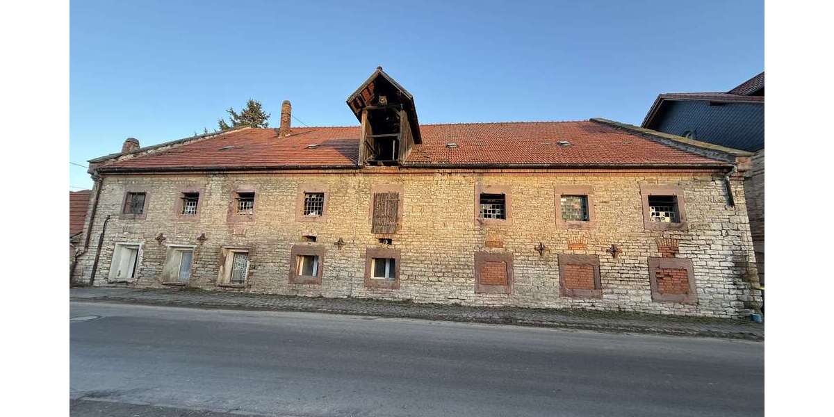 Einfamilienhaus Großenehrich Großenehrich - 10 Zimmer, 150 m&sup2;, 15.000&euro; | Angebot:24837572