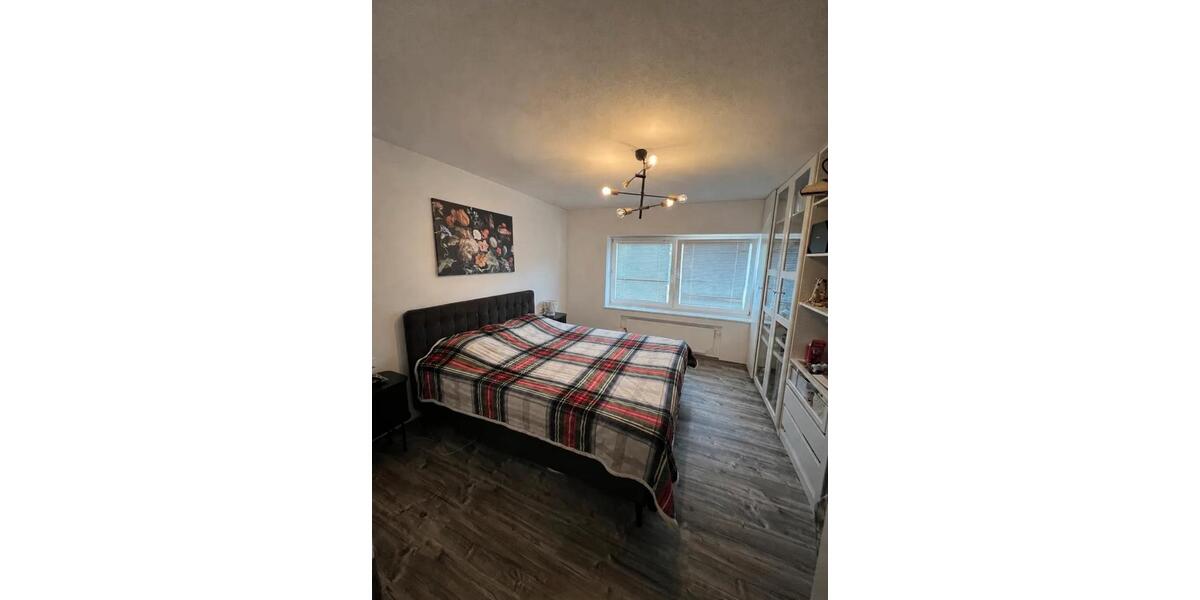 Erdgeschoßwohnung Rottenburg am Neckar - 3 Zimmer, 100 m&sup2;, 1.700&euro; | Angebot:26660130