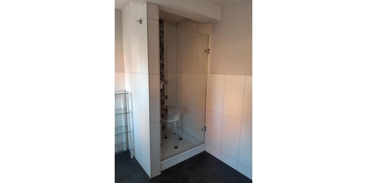 Sanierte und möblierte 2,5 Zi. Wohnung im OG, Cremlingen zimmer