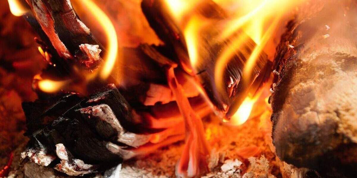 ALLES NEU & ALLES FERTIG! 3-Zi.-Eck-Whg.,Tageslichtbad, EBK, Gäste-WC! Sie erhalten sogar den KfW-Zuschuss in Höhe von 26.250€! 3 zimmer