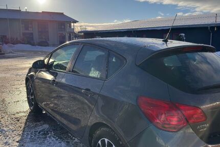 Opel Astra 52.000 km 8.800 &euro; Löffingen 79843