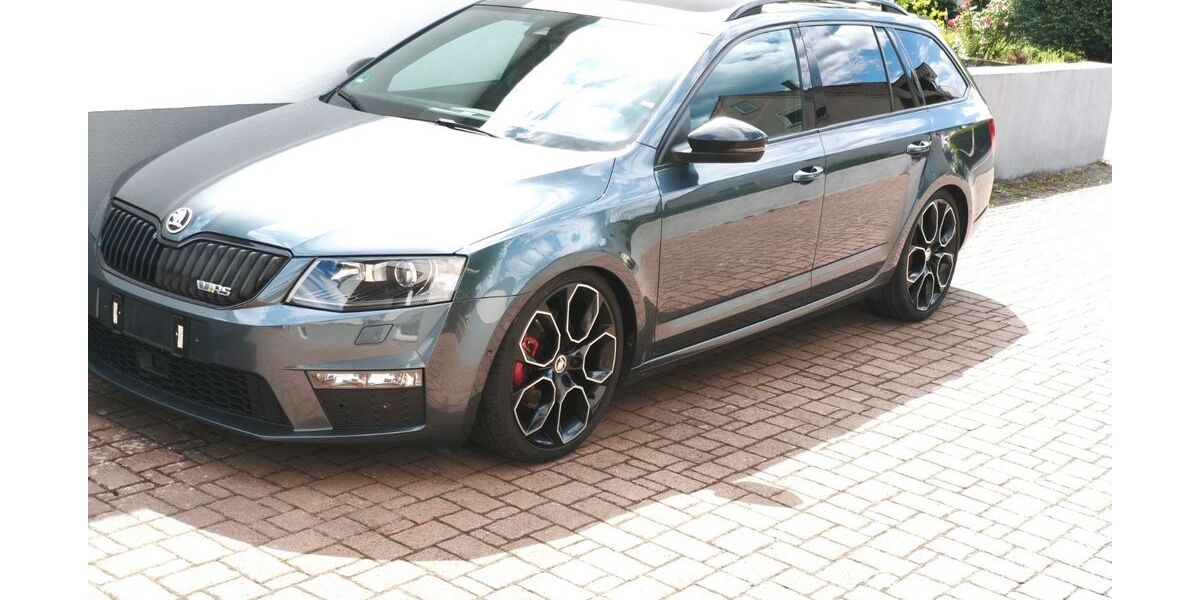 Skoda Octavia 253.000 km 10.700 &euro; Reckendorf 96182