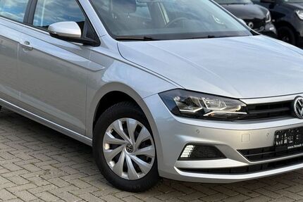 VW Polo 11.100 km 12.599 € Hamburg 22175