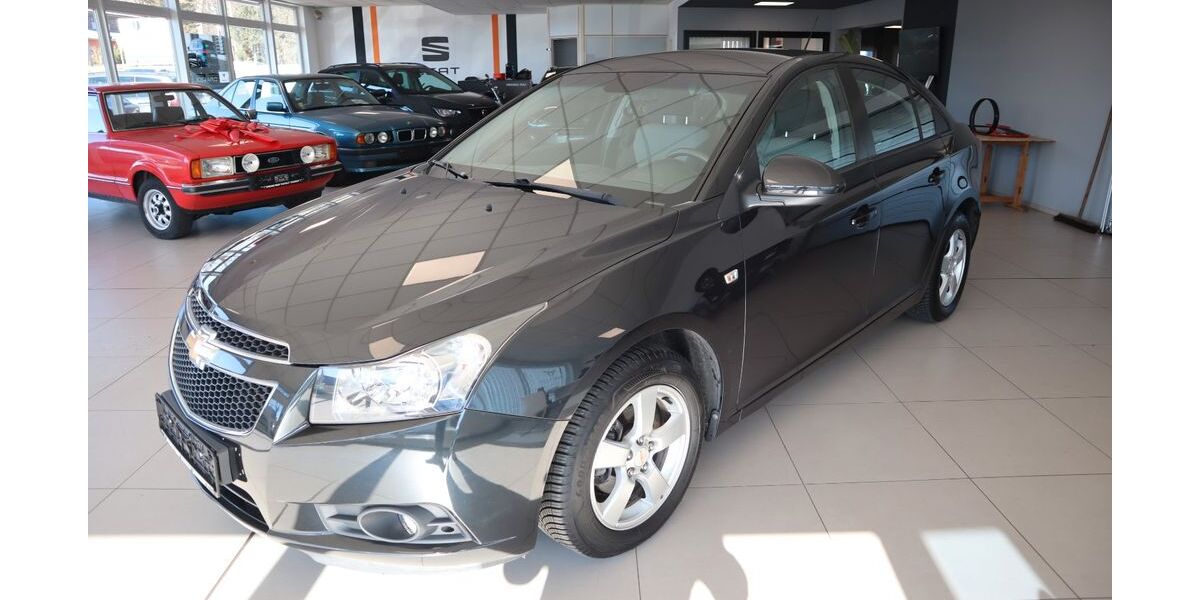 Chevrolet Cruze 64.148 km 6.200 &euro; Döbern 03159