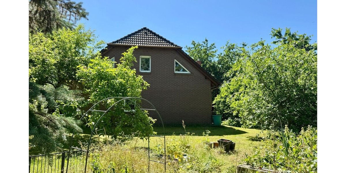 HORN IMMOBILIEN ++ tolles Grundstück mit Haus 7 Zimmer und Gästehaus in Quadenschönfeld Möllenbeck - Einfamilienhaus Möllenbeck | Angebot:27013650