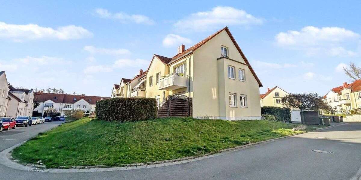 Etagenwohnung Leuna - 2 Zimmer, 64 m&sup2;, 109.990&euro; | Angebot:26193405