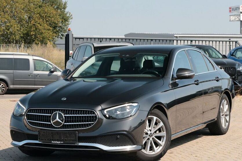 E 200