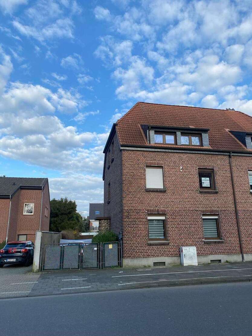 Haus zum Kaufen in Kaarst 365.000 € 153 m² 6 zimmer
