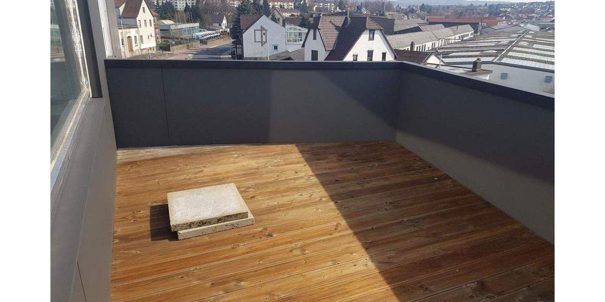 Wohn und Geschäfgsgebäue +3-Familien Haus im Paket zimmer