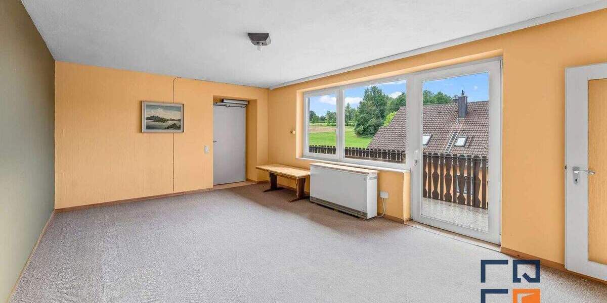 Behinderten und Rollstuhlgerechtes Mehrfamilienhaus mit Aufzug, Sonnenterrasse und großen Garten 9 zimmer