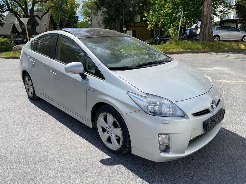 PRIUs