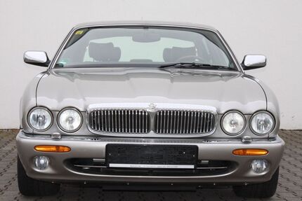 Jaguar Daimler 83.500 km 44.999 € Heppenheim 64646