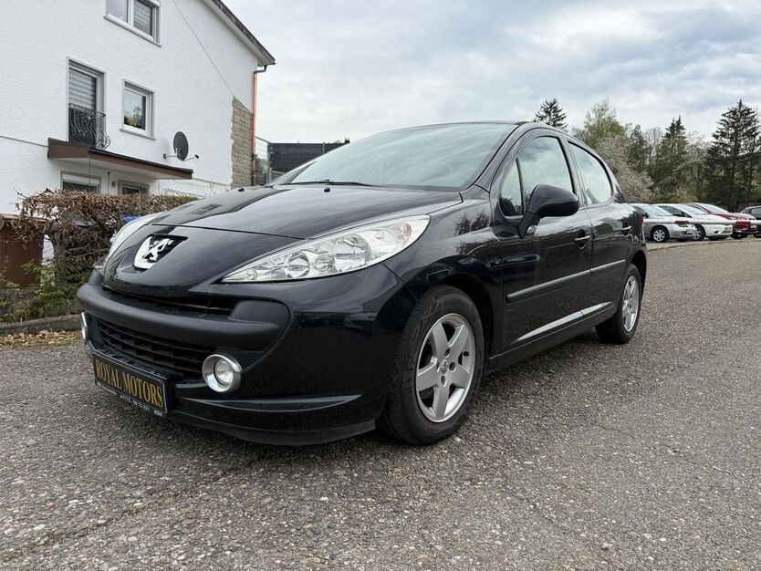 Peugeot 207 162.000 km 3.690 € Heidenheim 89520