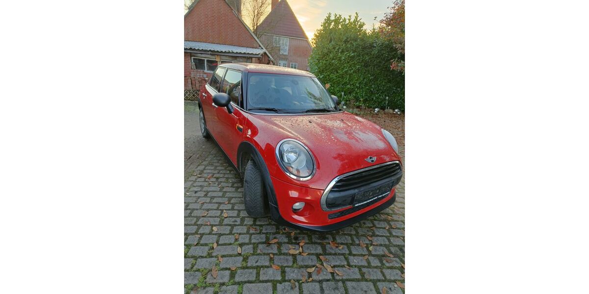 Mini ONE 105.705 km 6.500 &euro; Grünendeich 21720