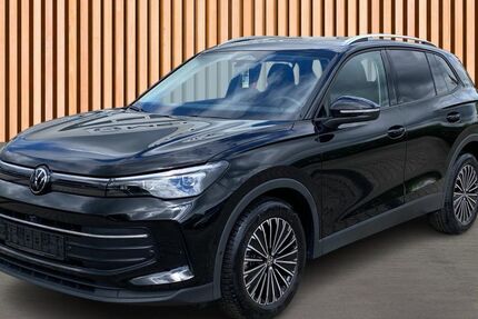 VW Tiguan 27.516 km 31.880 &euro; Dresden 01328