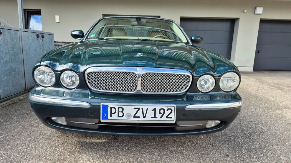 Jaguar XJ8 175.000 km 9.900 € Stiefenhofen 88167