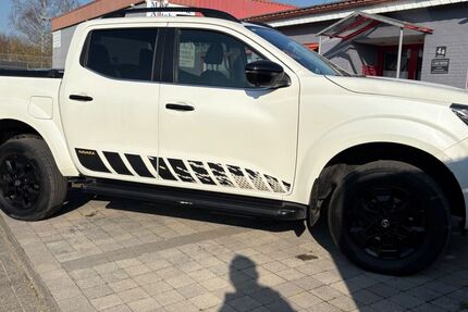 Nissan Navara 200.000 km 19.500 &euro; Heek-Nienborg 00491725307707 48619