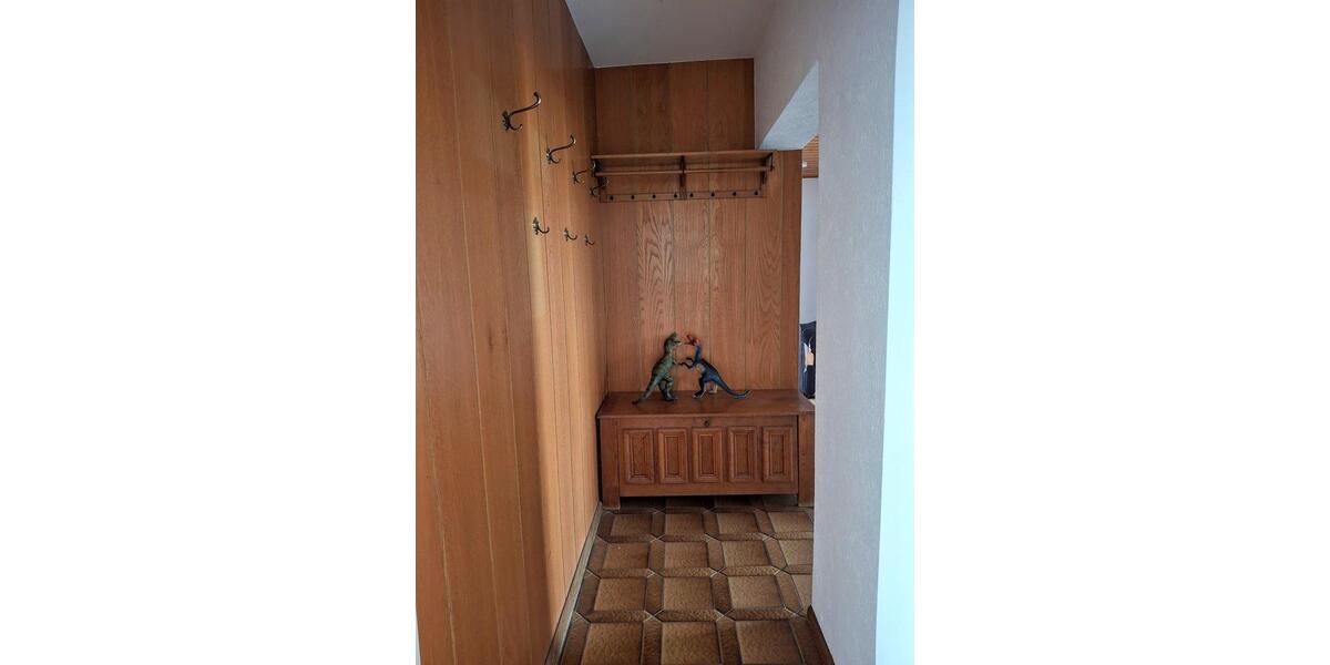 Etagenwohnung Lohmar - 3 Zimmer, 83 m&sup2;, 750&euro; | Angebot:26321256