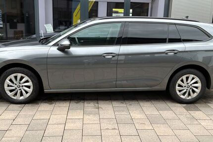 Skoda Superb 26.803 km 33.950 &euro; Schmallenberg-Niederberndorf 57392