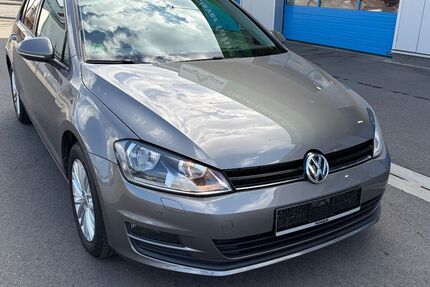 VW Golf 152.750 km 9.895 &euro; Schmallenberg 57392