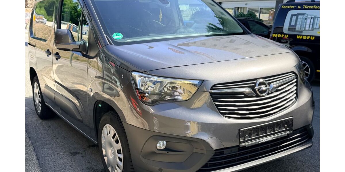 Opel Combo 135.623 km 7.570 &euro; Lüdenscheid 58507