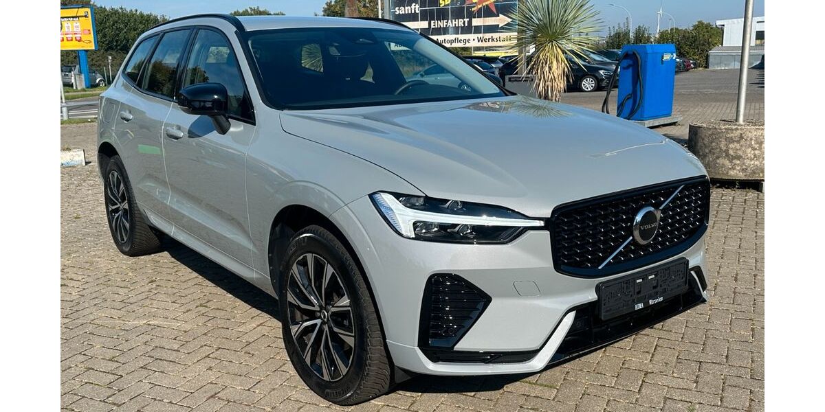 Volvo XC60 9.000 km 41.999 &euro; würselen 52146