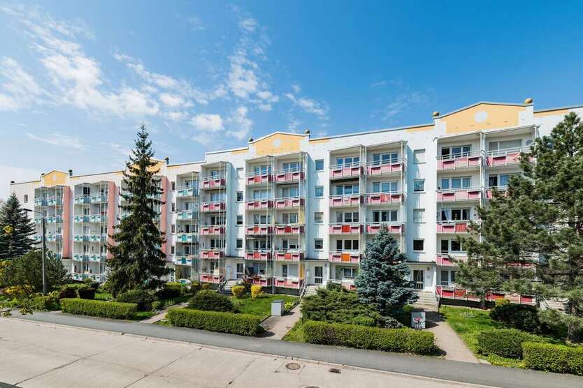 Wohnung zum Mieten in Eisenach 279 € 44.07 m²