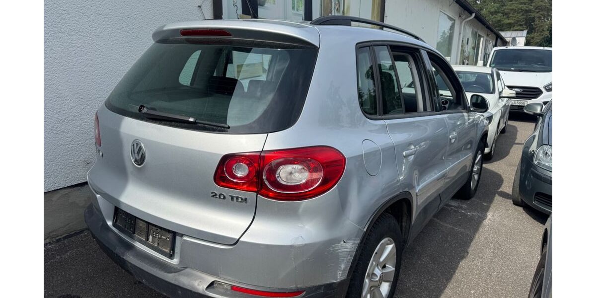 VW Tiguan 180.000 km 2.499 &euro; Niederwambach 57614
