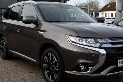 Mitsubishi Outlander 112.364 km 17.900 € Treia 24896