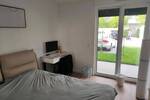 Stilvolle, neuwertige 4-Zimmer-EG-Wohnung mit luxuriöser Innenausstattung mit EBK in Fürth