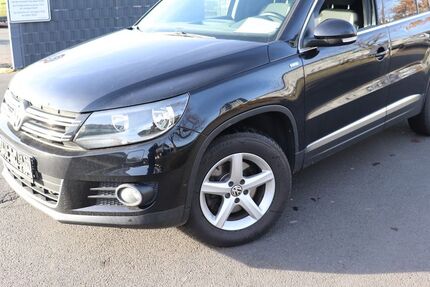 VW Tiguan 124.568 km 10.990 &euro; Heuchelheim b. Giessen 35452