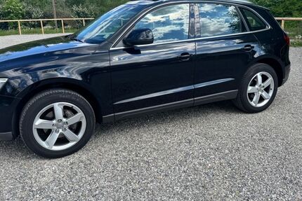 Audi Q5 147.000 km 14.250 &euro; Starnberg 82319