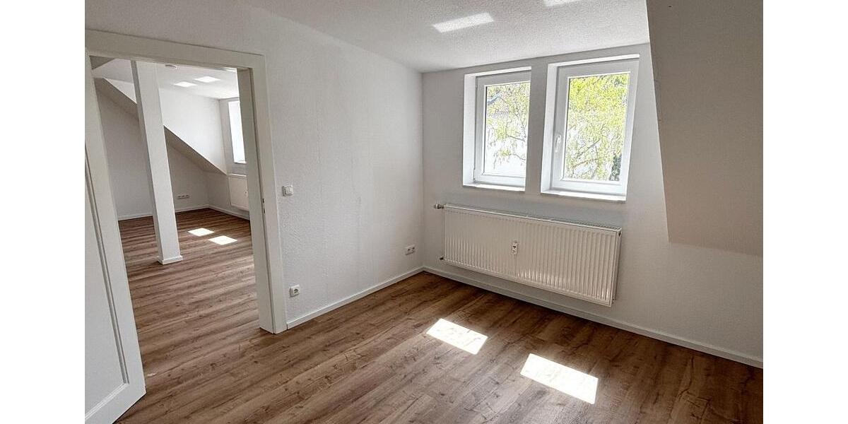 Dachgeschoßwohnung Darmstadt Darmstadt-Ost - 3 Zimmer, 70 m&sup2;, 1.200&euro; | Angebot:26669714