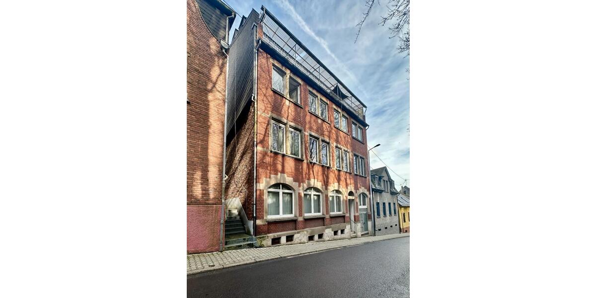 Etagenwohnung Idar-Oberstein Oberstein - 4 Zimmer, 100 m&sup2;, 700&euro; | Angebot:26409850