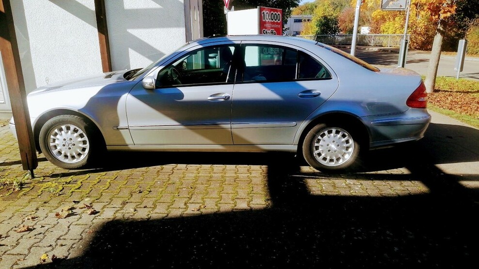 Mercedes-Benz E-Klasse 238.800 km 5.300 € Lichtenstein 72805