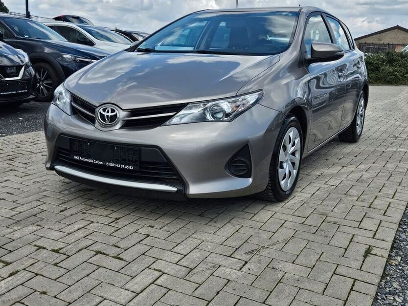Auris