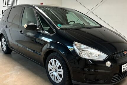 Ford S-Max 234.500 km 3.990 &euro; Düren 52349