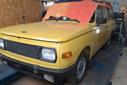 Wartburg 353 32.000 km 8.000 &euro; Bernau 16321