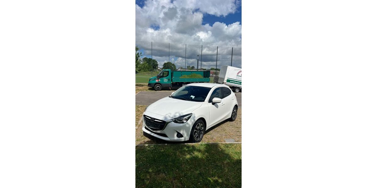 Mazda 2 136.000 km 5.999 &euro; Massenbachhausen 74252