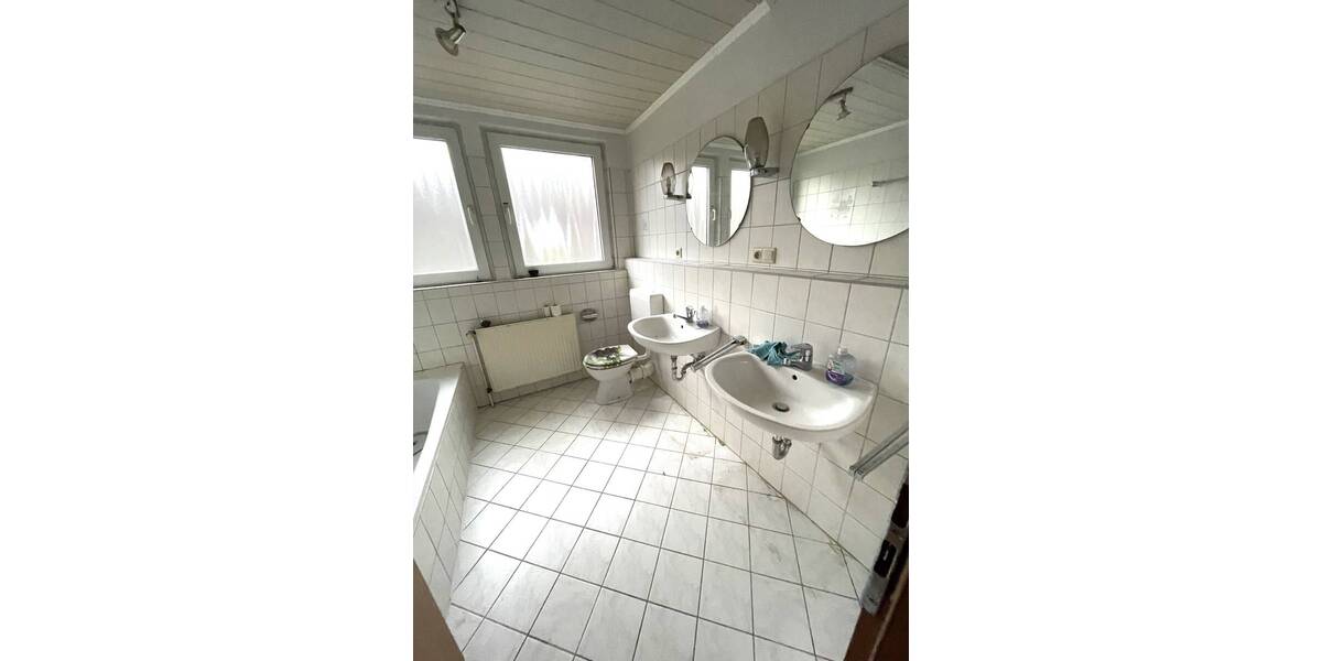 Mehrfamilienhaus, Wohnhaus Oldenburg Kreyenbrück - 4 Zimmer, 105 m&sup2;, 375.000&euro; | Angebot:20596812