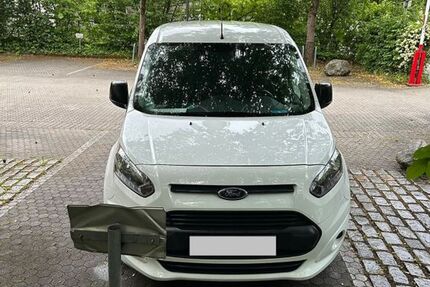 Ford Tourneo Connect 90.209 km 13.499 &euro; München 81377