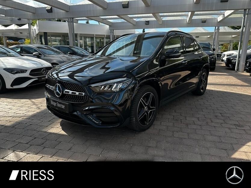Mercedes-Benz GLA 200 5.493 km 47.900 € Tuttlingen 78532